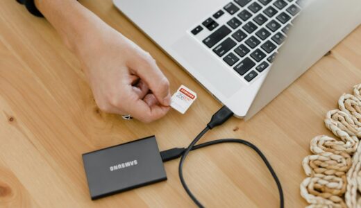 SSD換装とパソコン買い替えはどっち？延命できるケースと判断方法
